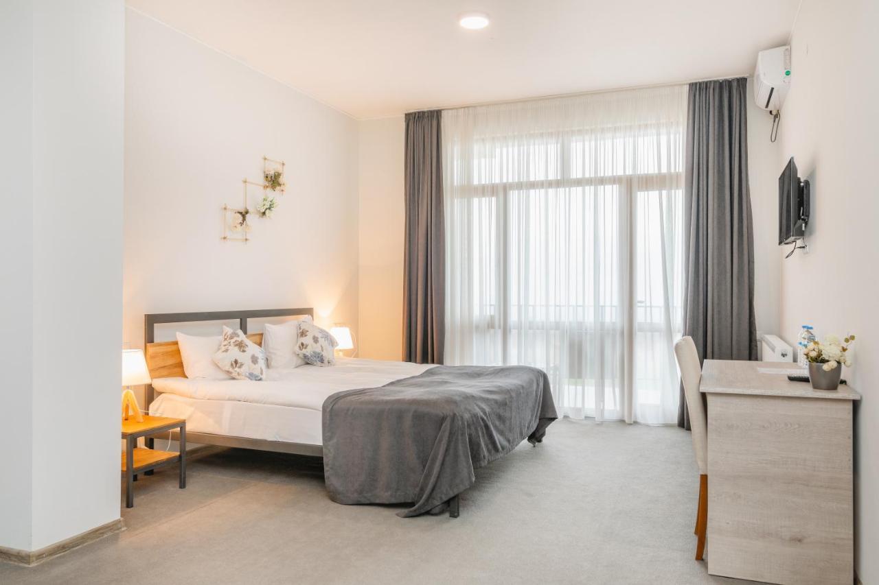 Hotel & Wine Cellar Arge Телави Екстериор снимка