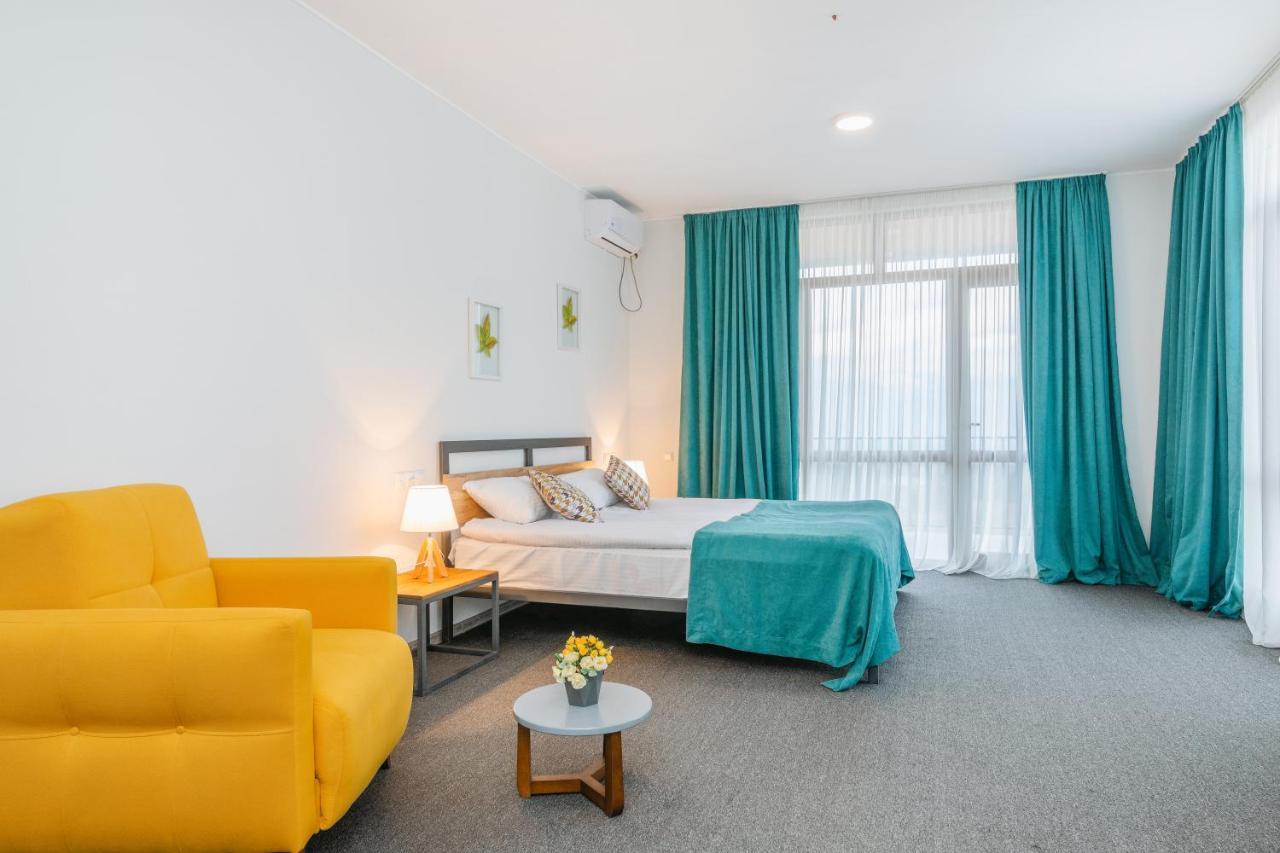 Hotel & Wine Cellar Arge Телави Екстериор снимка