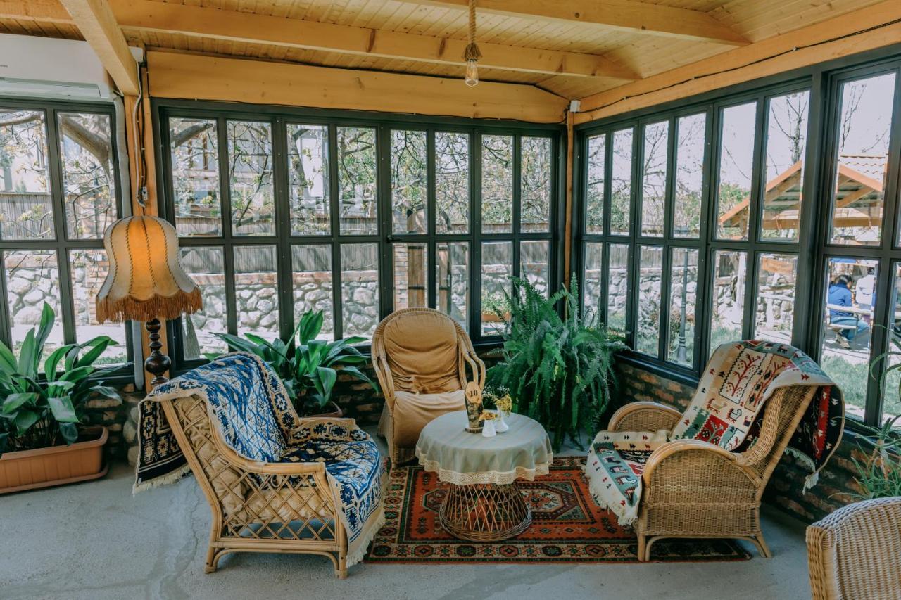 Hotel & Wine Cellar Arge Телави Екстериор снимка